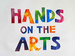 Hands on the Arts Volunteers Needed